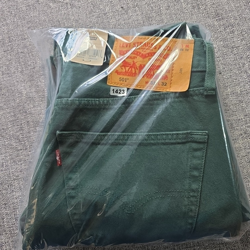 Levis 501 Original Fit Jeans Green 31x32 Straight Leg Button Fly Mens NWT - Picture 13 of 13